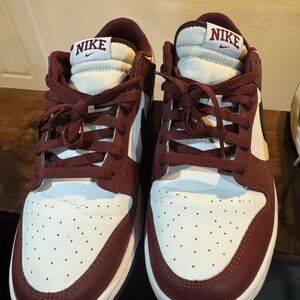 Nike Dunk low. Size 10.5 M.